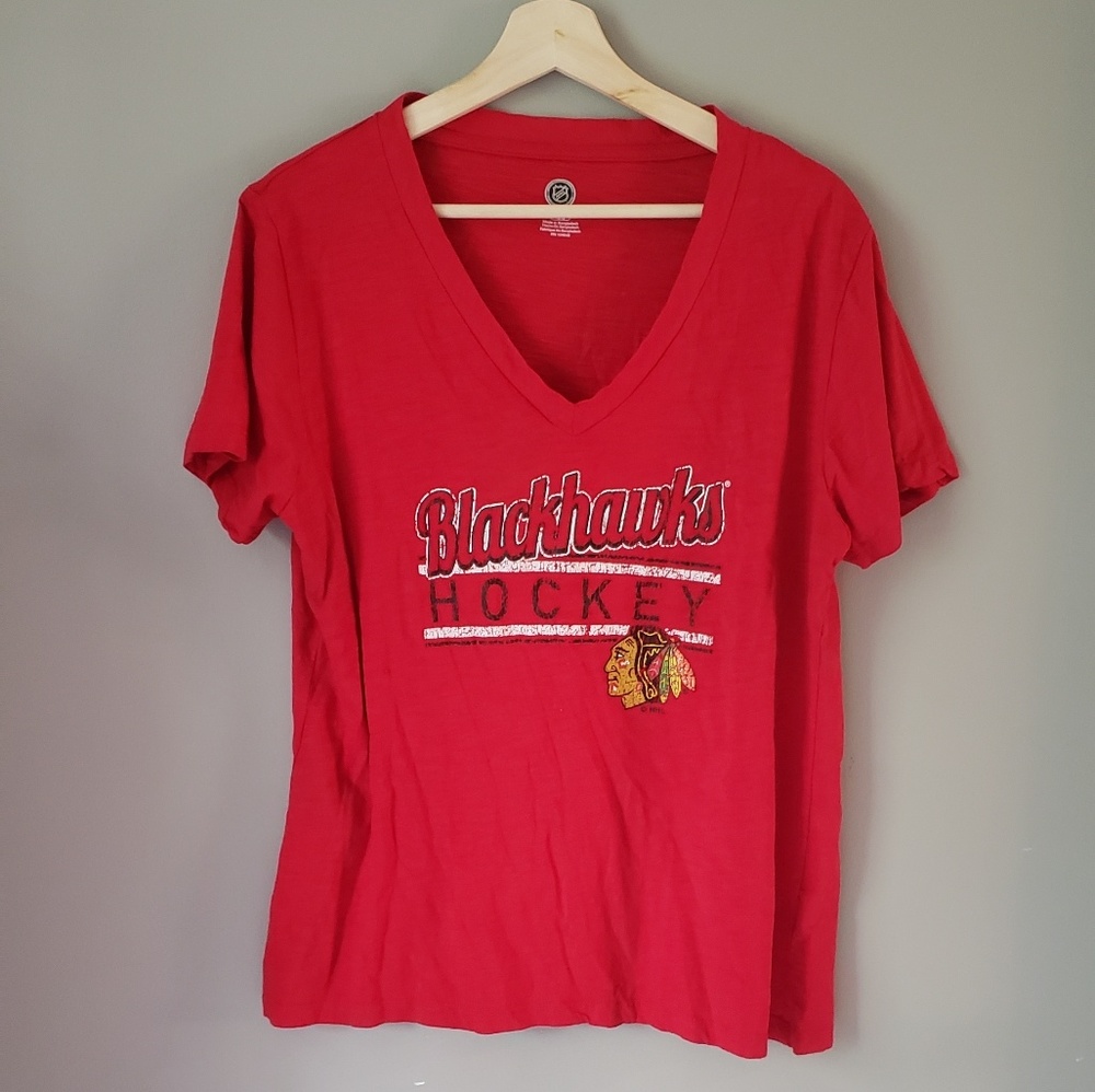 Xl black hawks hoodie